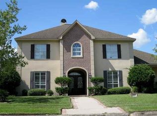 5060 Oakmont Dr, Beaumont, TX 77706