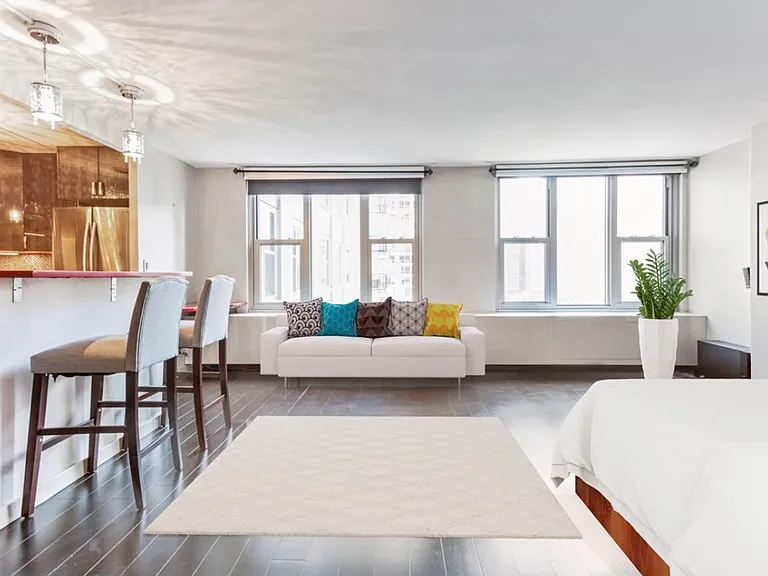400 E Randolph St #1822 — Photo 15