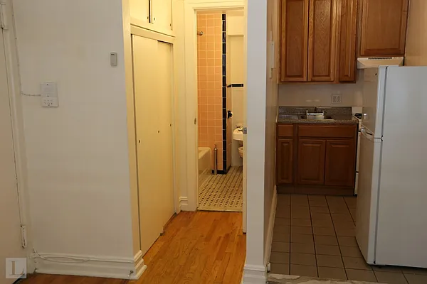 Rented by Living New York | media 12