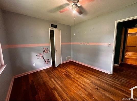 4th image of 1008 Kenwood St
