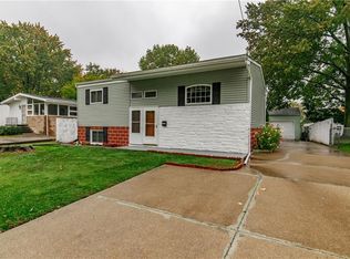 1409 Alphada Ave, Akron, OH 44310