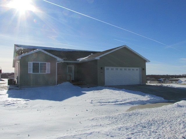 1st image of 3802 Viola Dr