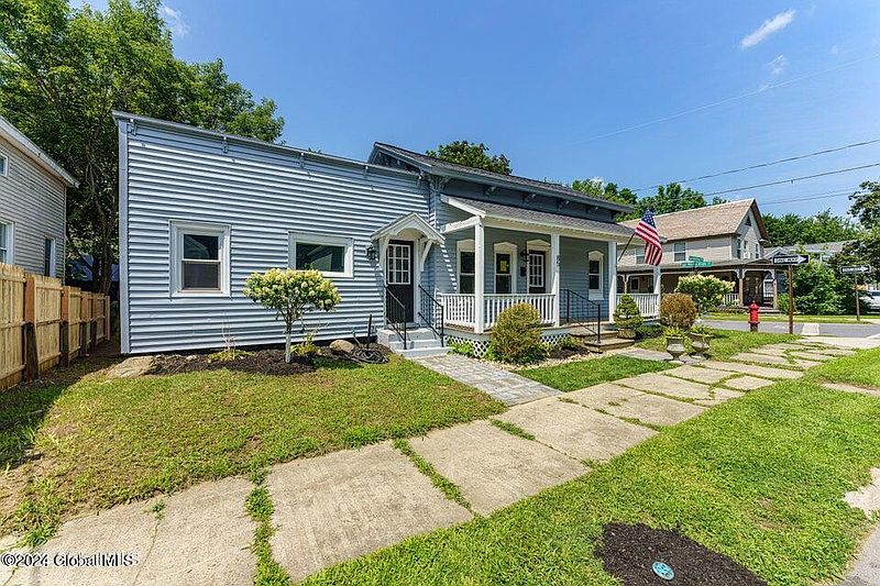 2nd image of 85 Saratoga Avenue
