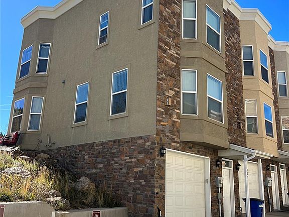 2nd image of 809 Vernon Drive