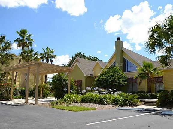 4th image of 3772 Idlebrook 204 Cir