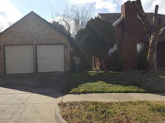 2nd image of 1163 Calvert Dr