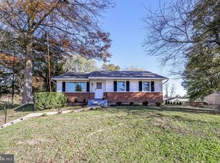 7303 Fairchild Dr, Alexandria, VA 22306