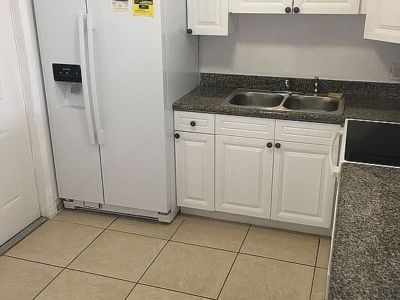 2nd image of 15221 NE 6th Ave APT A306