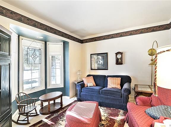 5th image of 54350 Royal Troon Dr