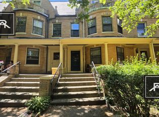 186 Naples Rd #4, Brookline, MA 02446