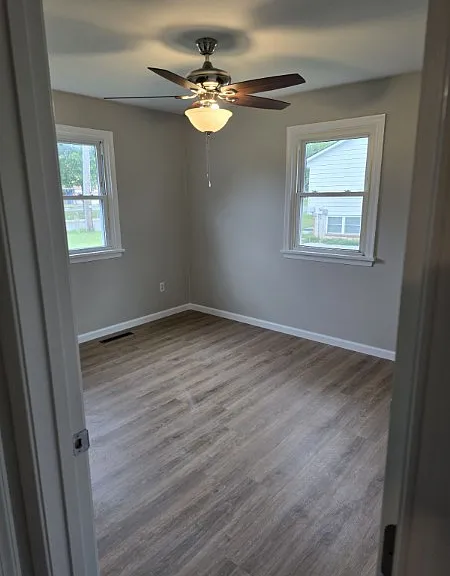 407 Maryland Ave — Photo 12