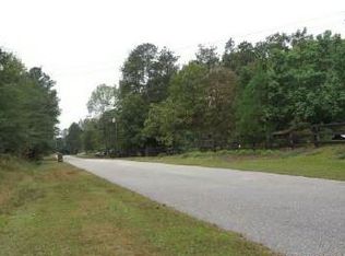 8125 Deerfoot Dr, Linden, NC 28356