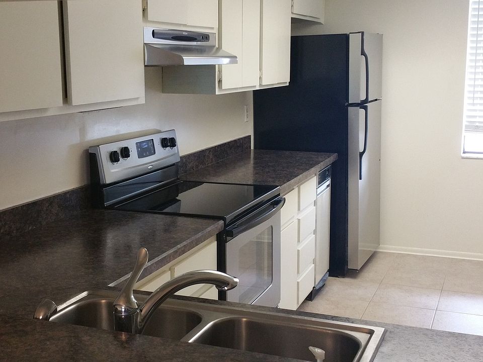 1st image of 102 Camille Ct