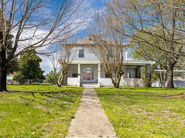 113 Archer St, Crewe, VA 23930