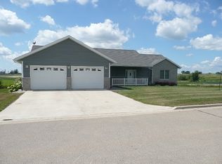 649 Carlyle Dr, Belmont, WI 53510