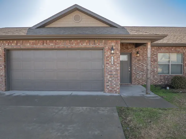 1703 Booker Cir, Pea Ridge, AR 72751