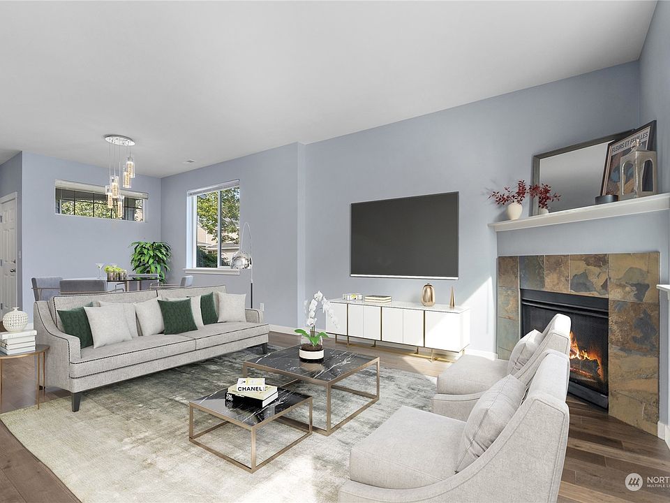 1st image of 1336 NE 52nd Street #2201