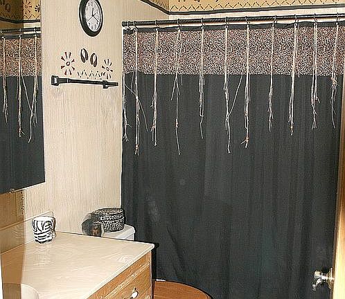 Hall Bathroom
