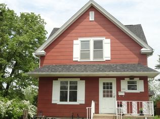 1345 Curtis St, Dubuque, IA 52003