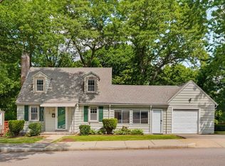 523 Poplar St, Roslindale, MA 02131