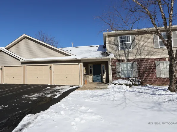 1244 N Red Oak Cir Unit 3, Round Lake Beach, IL 60073