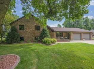 3190 Hermans Rd, New Franken, WI 54229