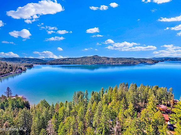 3rd image of 51 Rocky Point Upper Rd