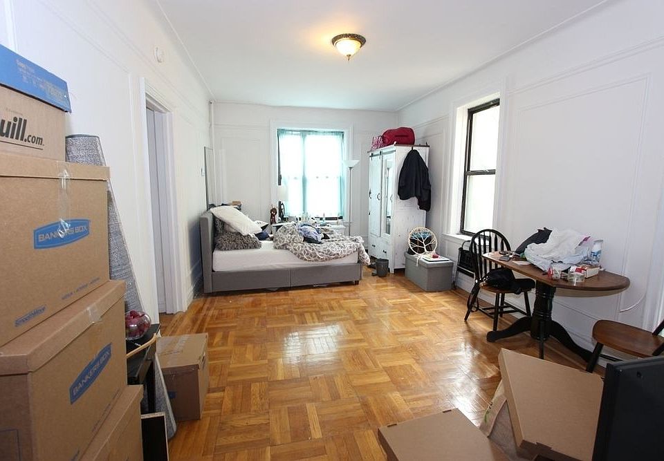 1st image of 330 E 52nd St APT 52