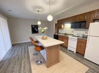 30 Fall Creek Dr APT 2, Branson, MO 65616
