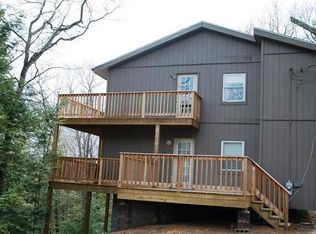 425 Stoll Rd, Saugerties, NY 12477