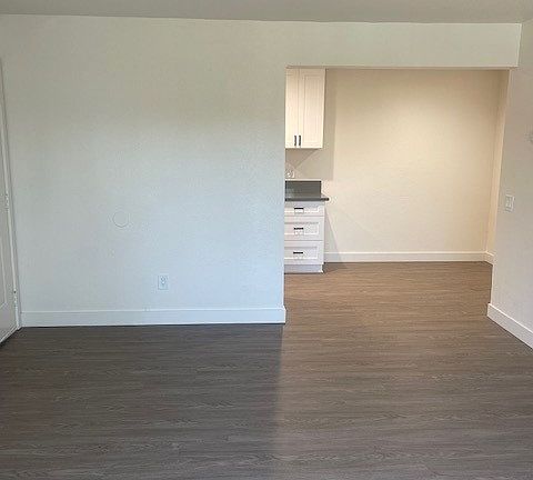 3rd image of 500 Townsite Dr