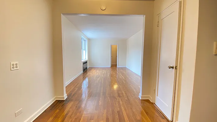 Rented by Queens Apartments Realty LLC | media 12