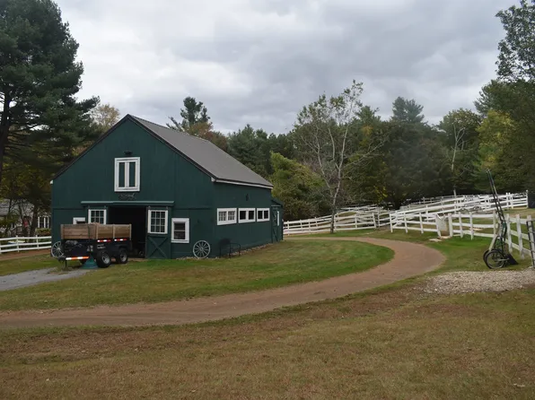 26 Mill Rd, North Brookfield, MA 01535