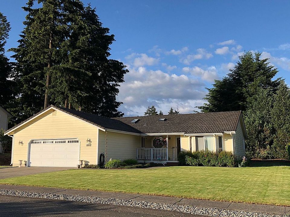1st image of 3231 Mercedes Dr NE