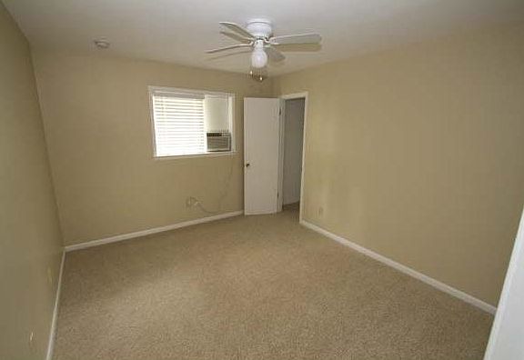 4th image of 5511 Guadalupe St #101