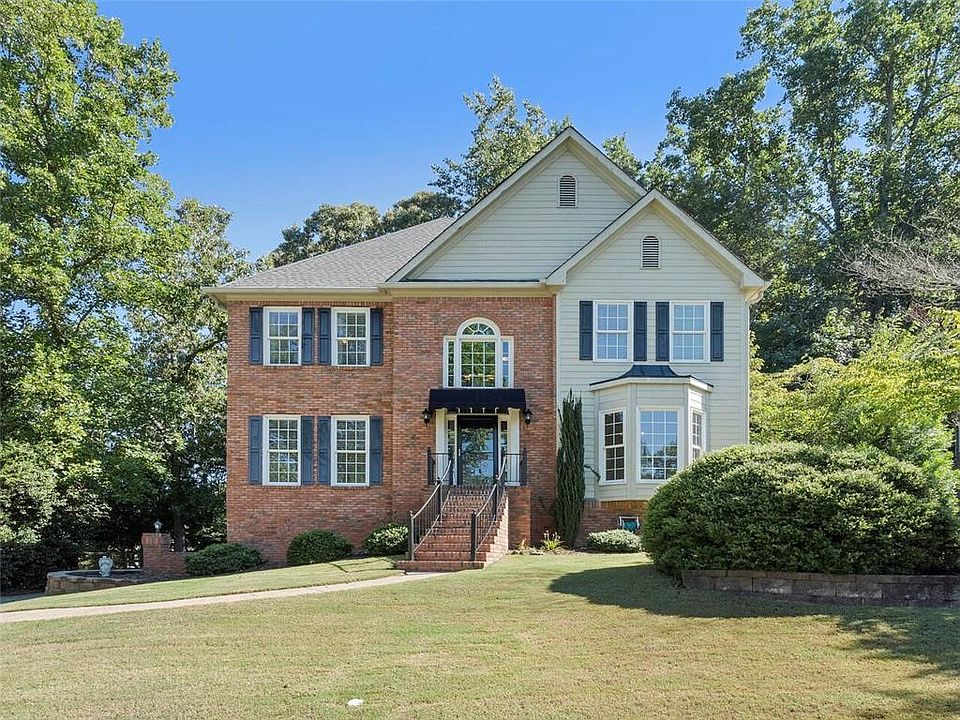 1st image of 3964 Devon Oaks Dr NE