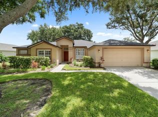 19809 Wyndham Lakes Dr, Odessa, FL 33556