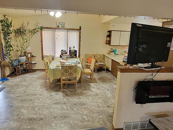 5th image of 1530 LILY LANE