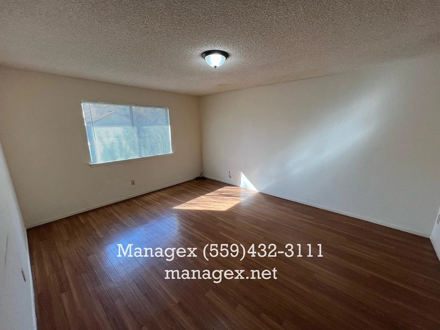 4 bed, 1967 sqft, $2,250 — Photo 2