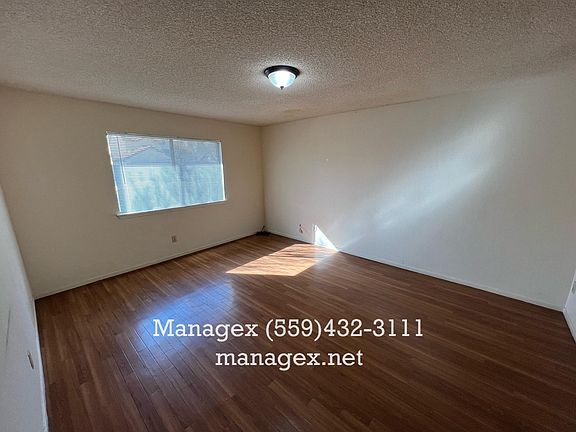 2nd image of 1726 E Ryan Ln