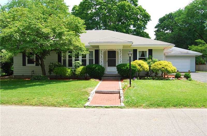 1st image of 161 Barney St