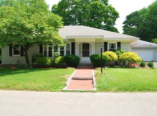 161 Barney St, Rumford, RI 02916