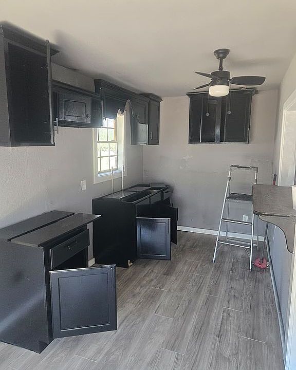 1st image of 1601 El Sauz St