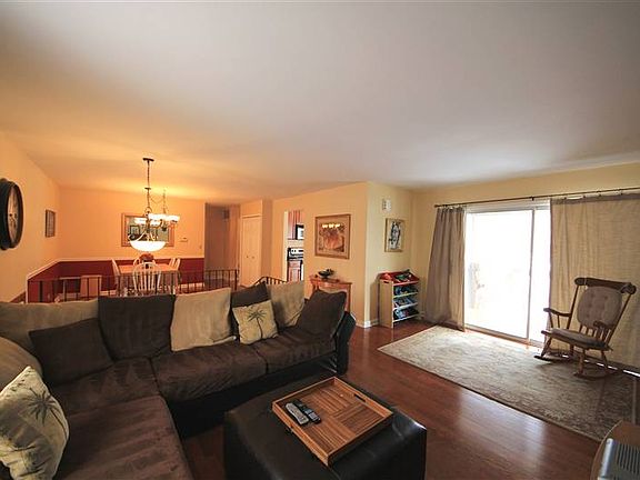 4th image of 115 Allentown Ct