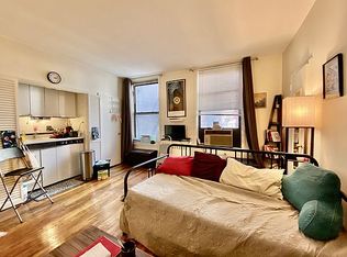 839 2nd Ave #3M, New York, NY 10017