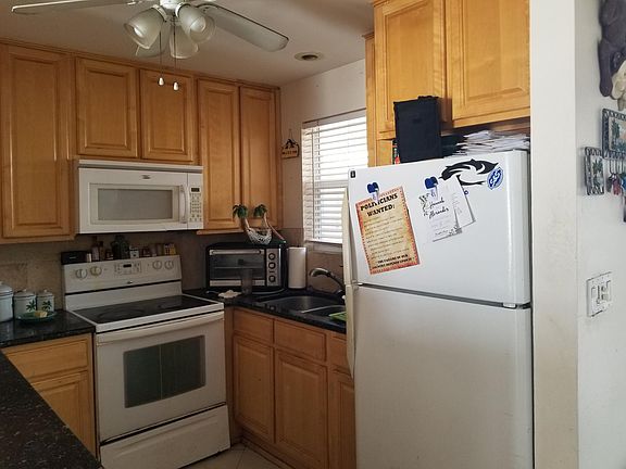 3rd image of 3600 S Peninsula Dr APT 9
