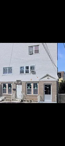 166 Elmwood Ave #1A Photo 1