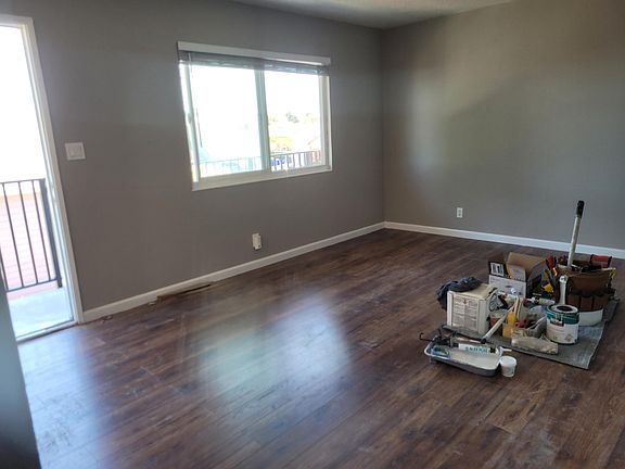 5th image of 2201 Bush Ave #3