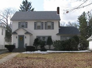 186 1st Ave, Gloversville, NY 12078