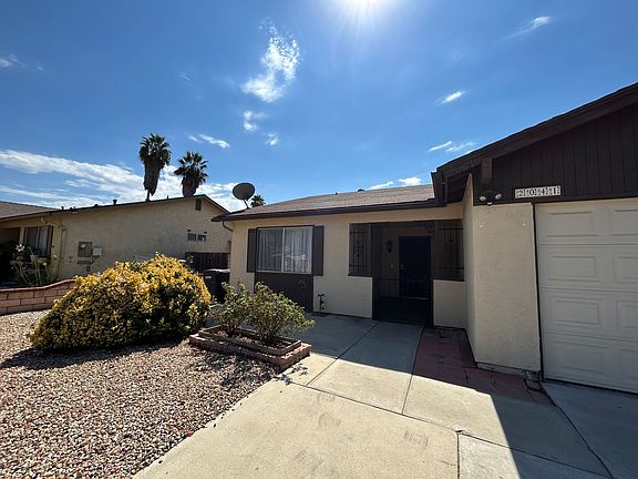 2nd image of 2041 La Mesa Ct